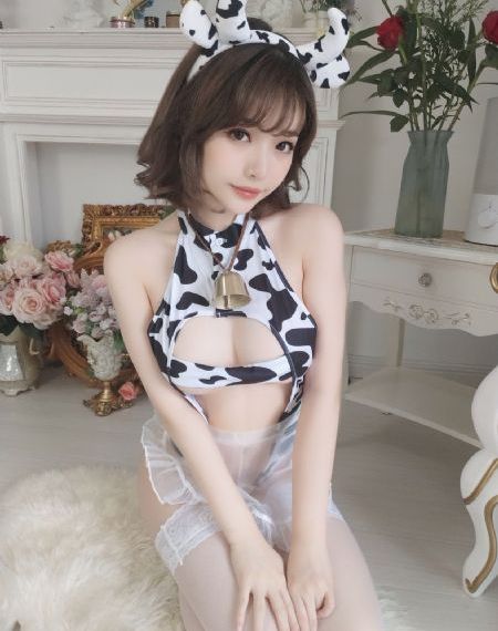 善良的嫂子中文_BD在线手机播放
