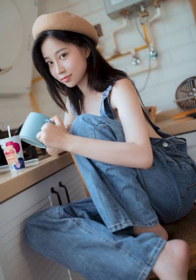 章小蕙《桃色》电影在线观看_高清视频大全